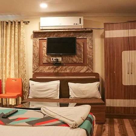 Hotel Mukesh Residency 浦那 外观 照片