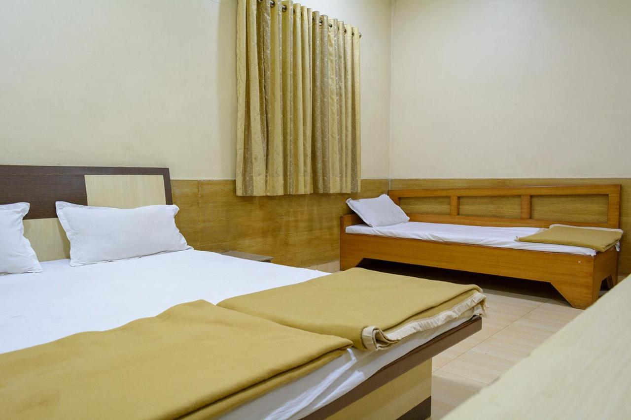 Hotel Mukesh Residency 浦那 外观 照片