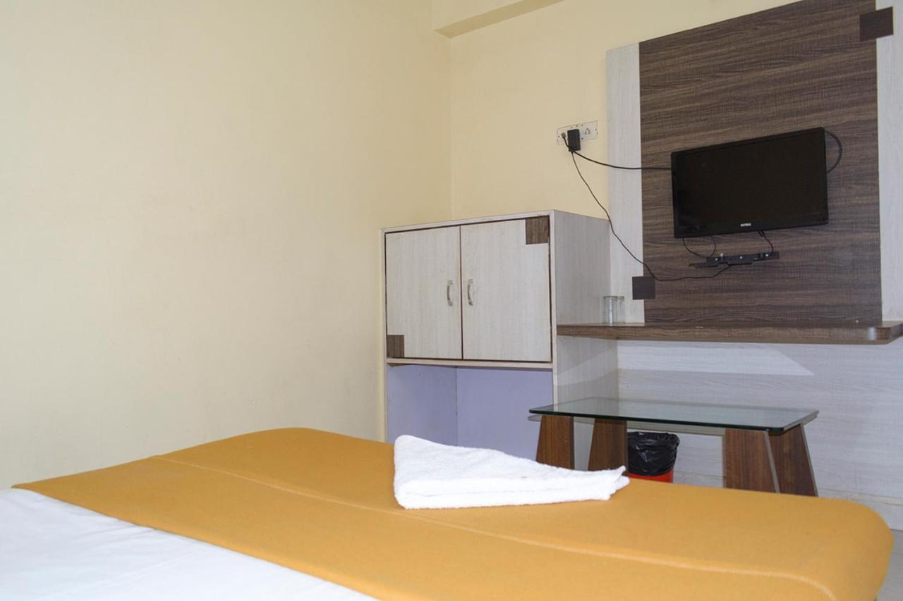 Hotel Mukesh Residency 浦那 外观 照片