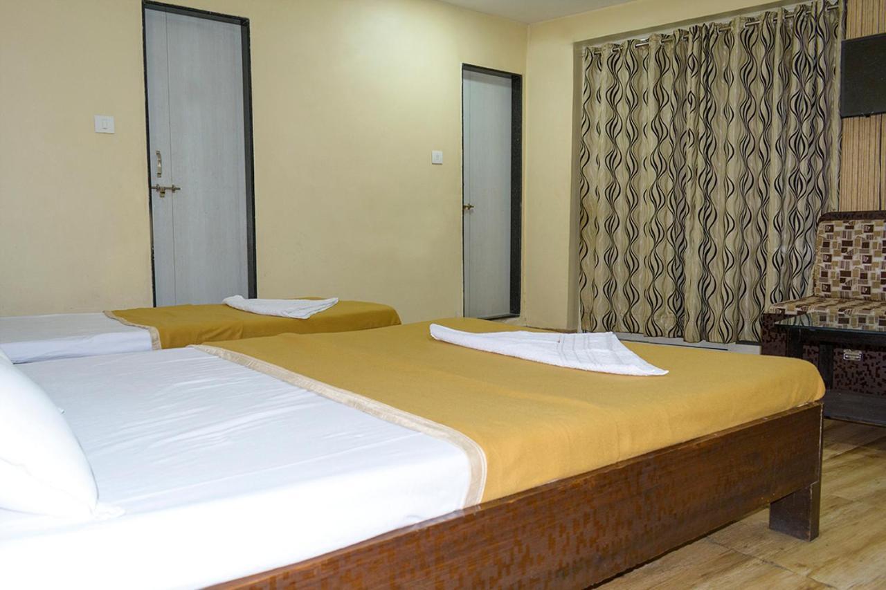 Hotel Mukesh Residency 浦那 外观 照片